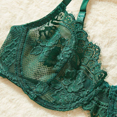 Meadow Mist – Ultra-Thin Sheer Green Lace Bra Set [XH820]